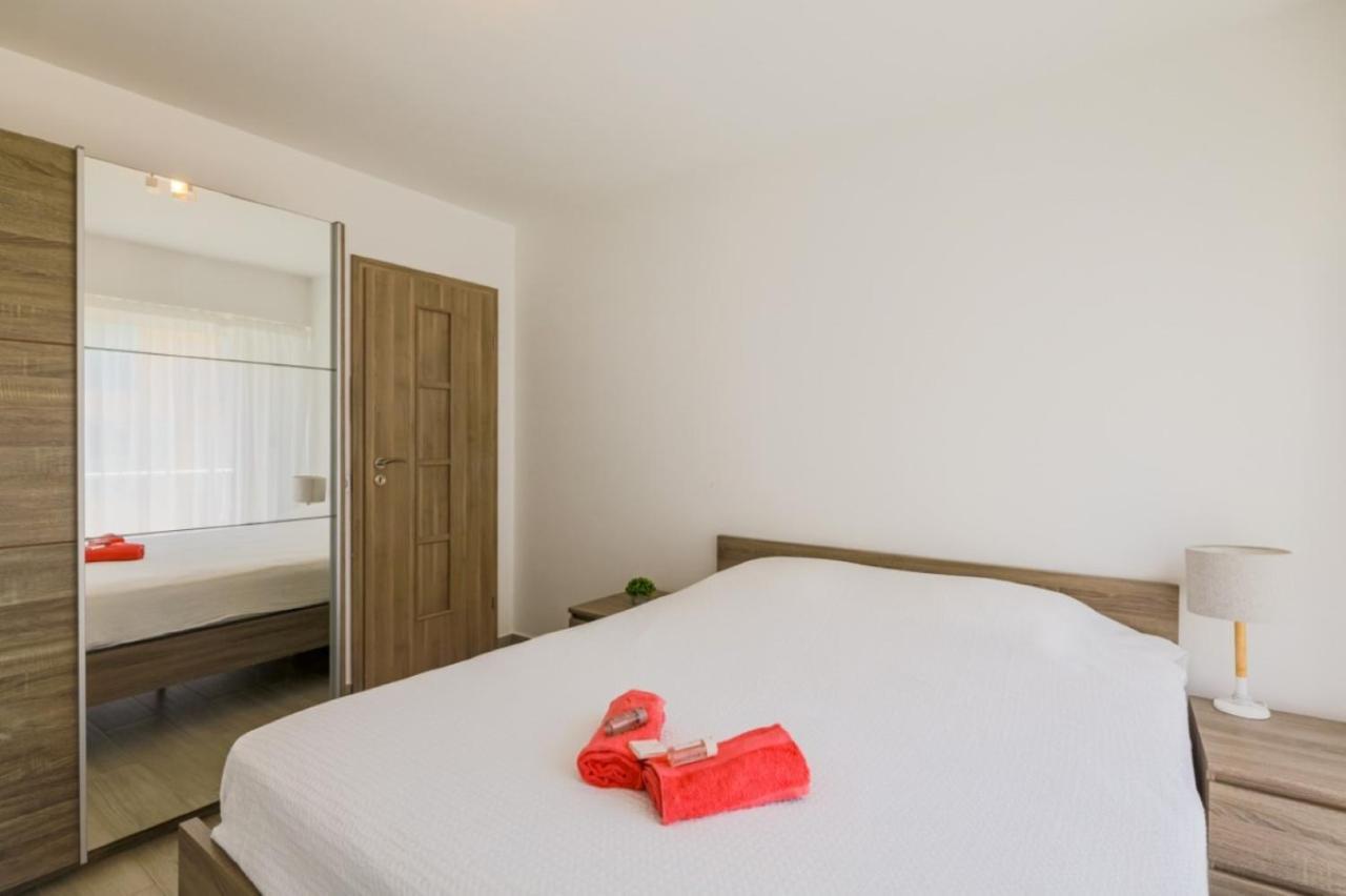 Suede 2 Ap4208 By Riviera Homes Appartamento Nizza